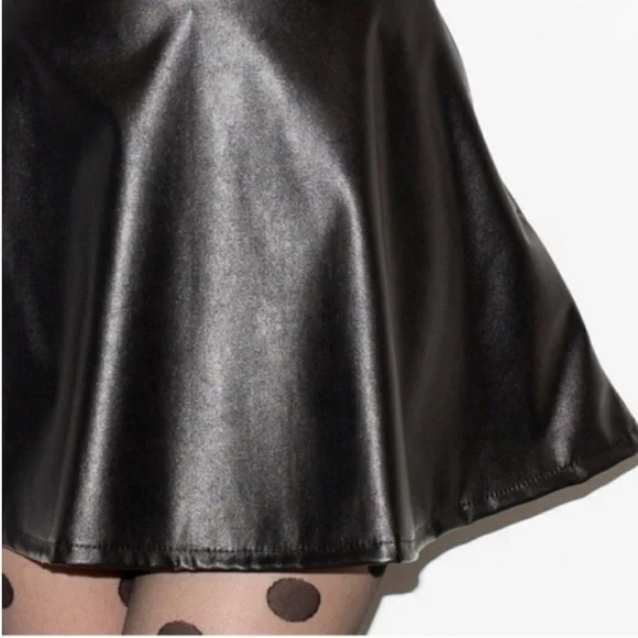 American Apparel vegan leather mini skirt - Picture 6 of 16